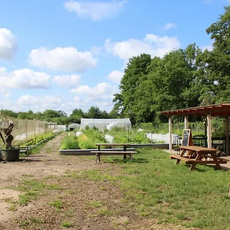 Διαμέρισμα Glamping Im Beheizten Campingfass Auf Leo's Farm